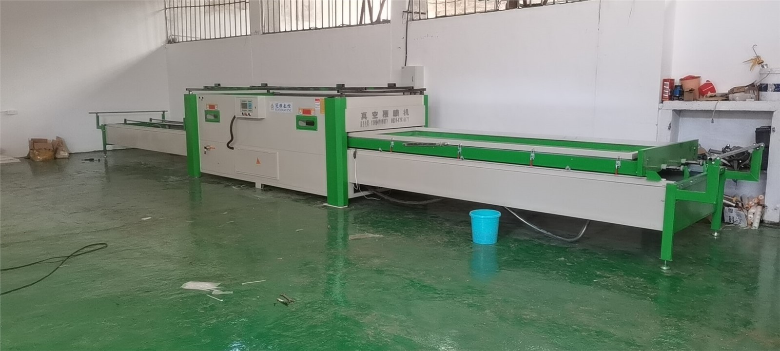 page-1600-720 page-1600-720