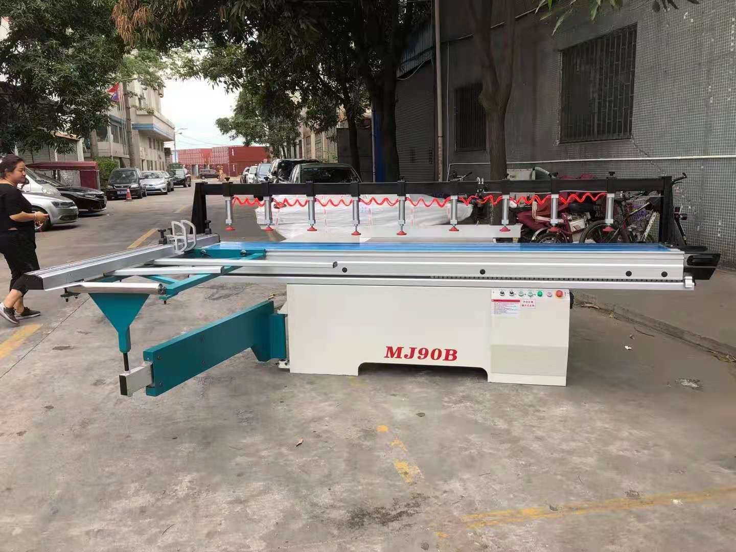 More Popular Upgraded Sliding Table Saw