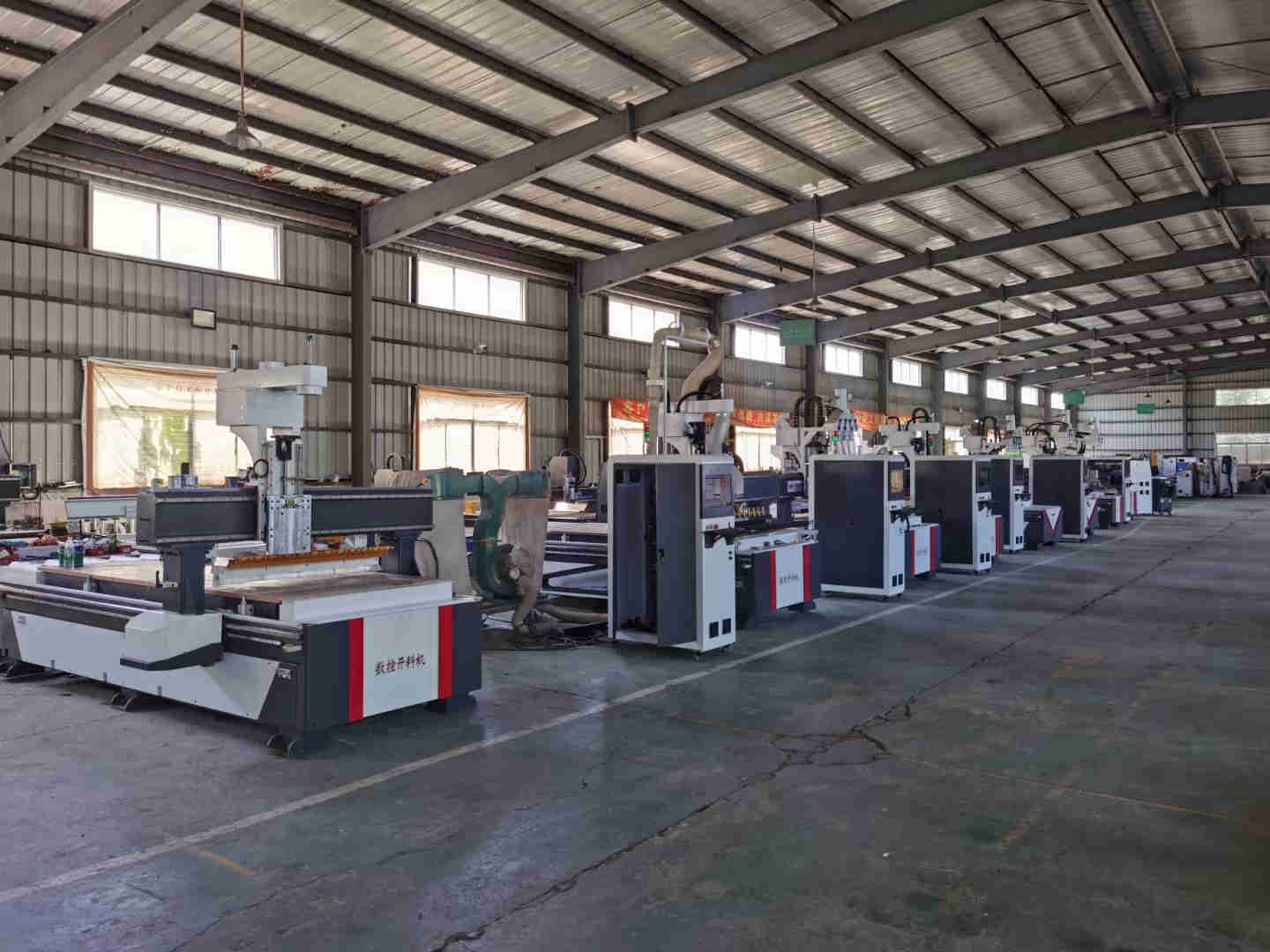 Fully automatic panel saw Fully automatic panel saw