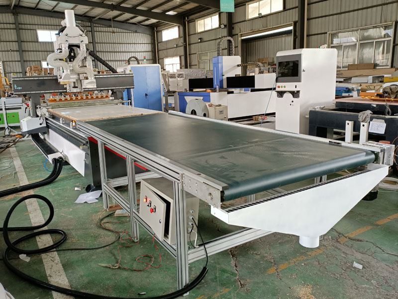 auto loading unloading atc cnc router 